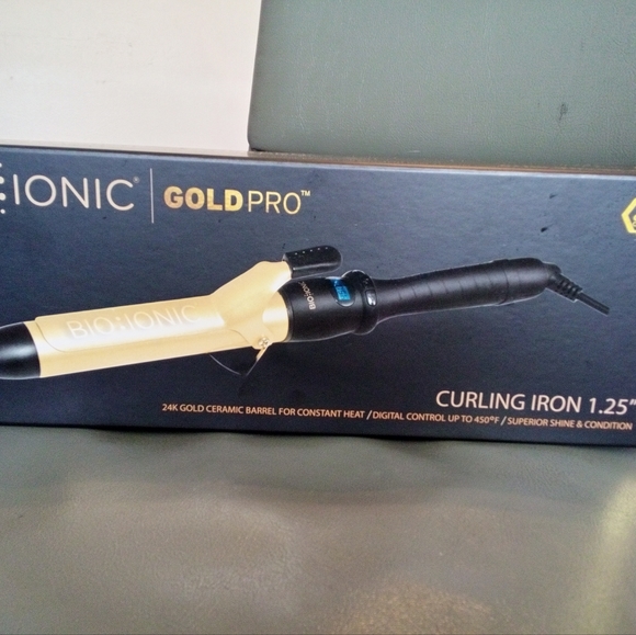 Bio ionic gold pro curling iron - Picture 1 of 4
